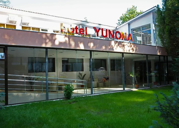 Hotel Yunona Сонячний Берег